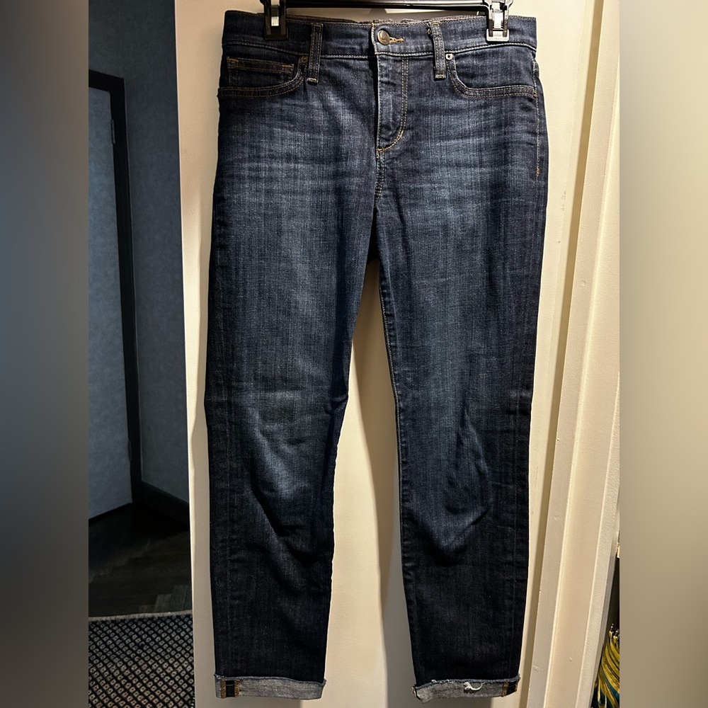 Joes Jeans straight leg, size 28